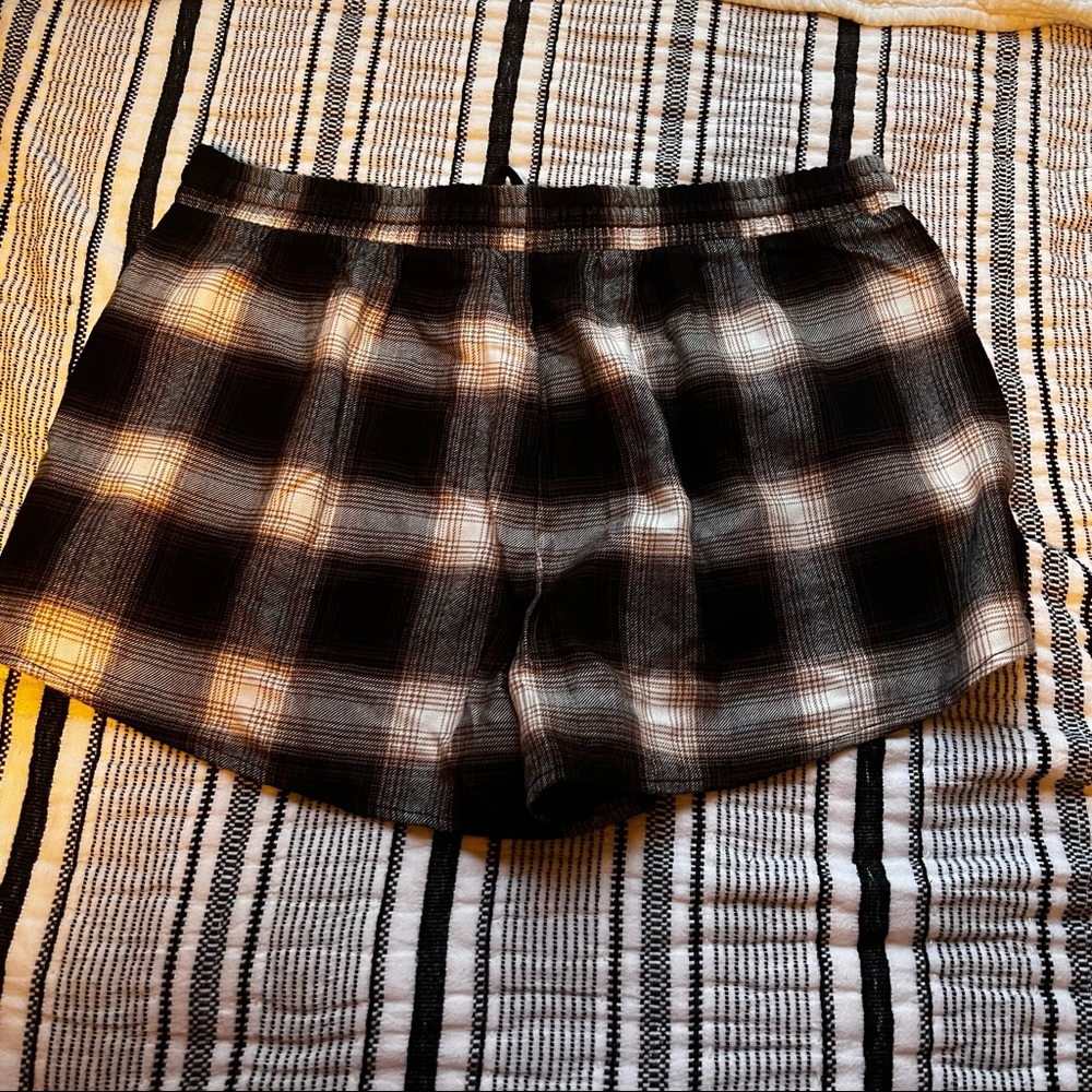 plaid sleep shorts - Picture 2 of 3